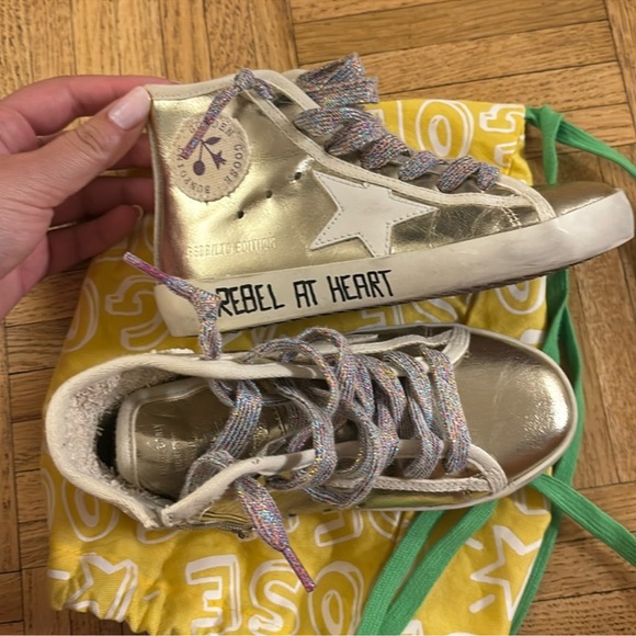 💕HP💕Golden Goose x Bonpoint gold metallic high top girls sneakers - Picture 5 of 7
